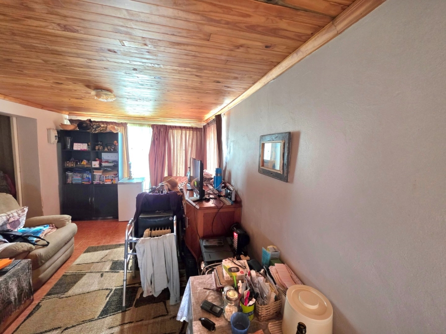  Bedroom Property for Sale in Reitz Free State